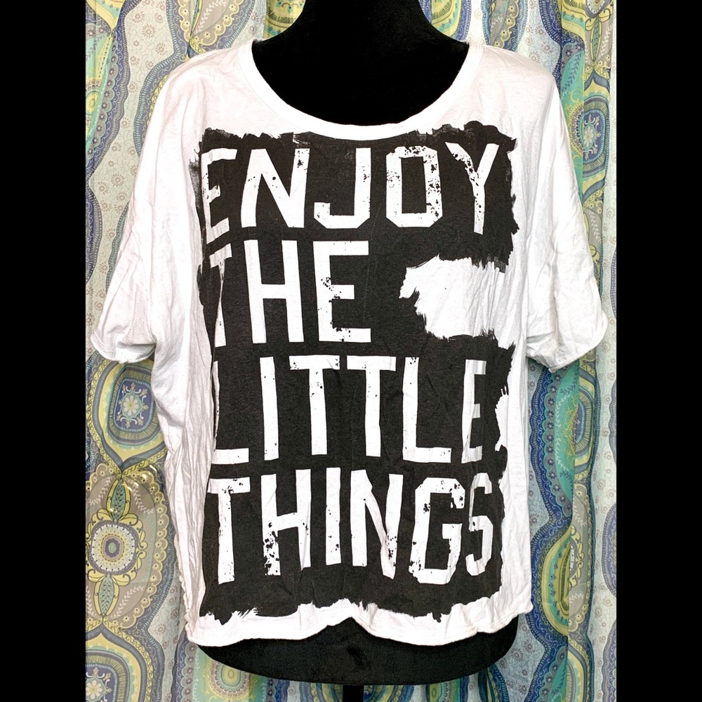 MNG Collection Enjoy the Little Things Black White Oversized Crop Shirt Size XL